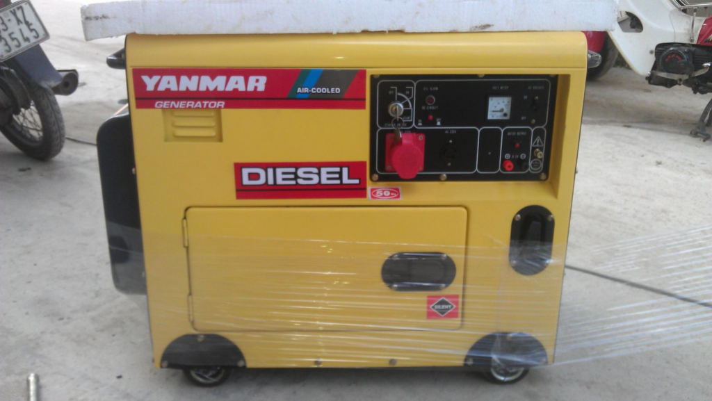Máy phát điện chạy dầu (diesel)